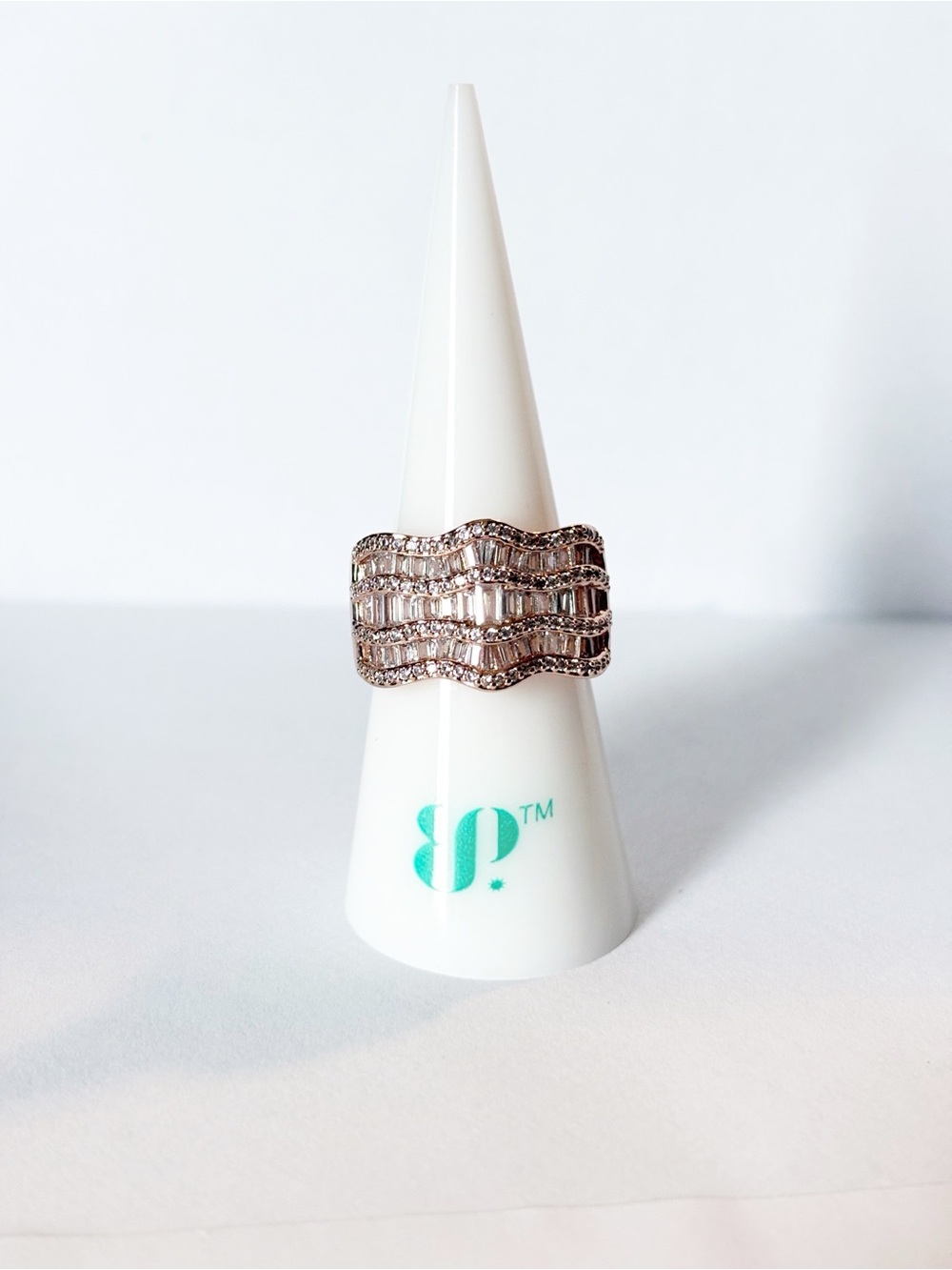 New Bomb Party “Illuminated Dreams” Ring Size 7 RG43159